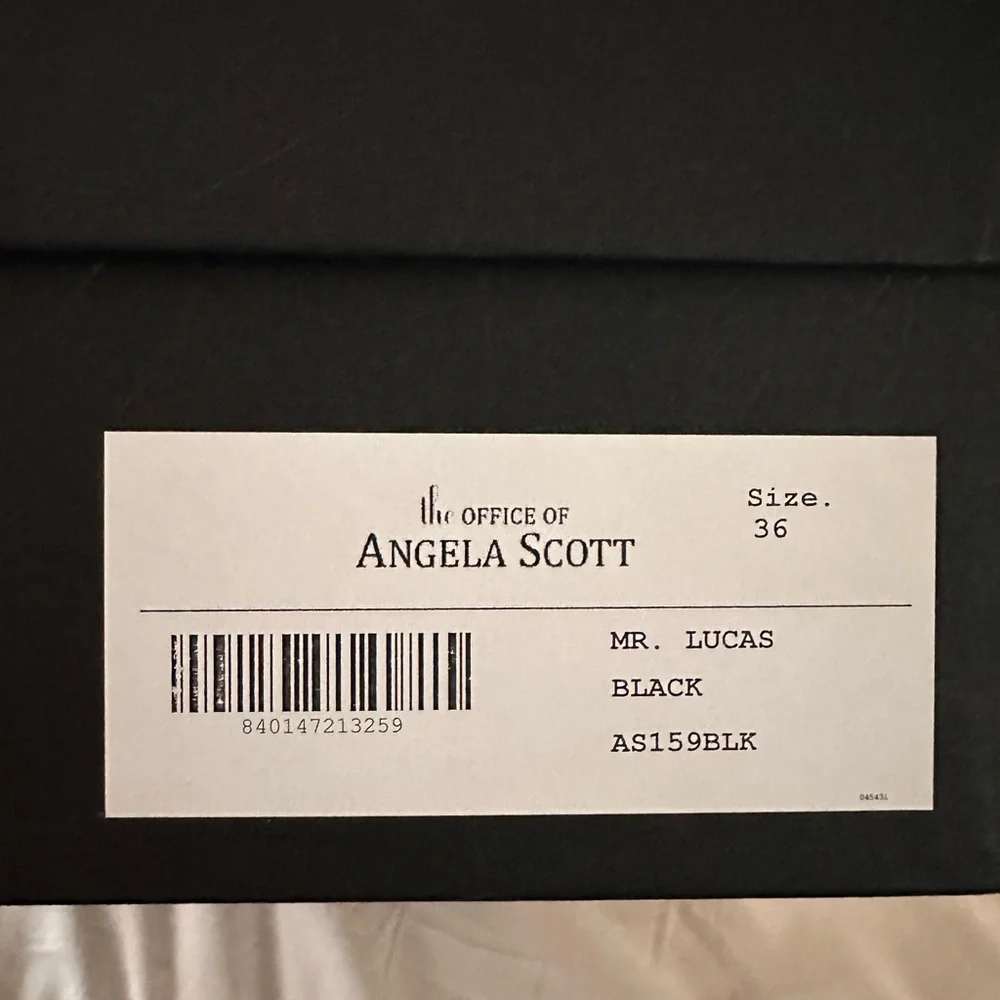 Angela Scott Black Leather Boots - Picture 12 of 13